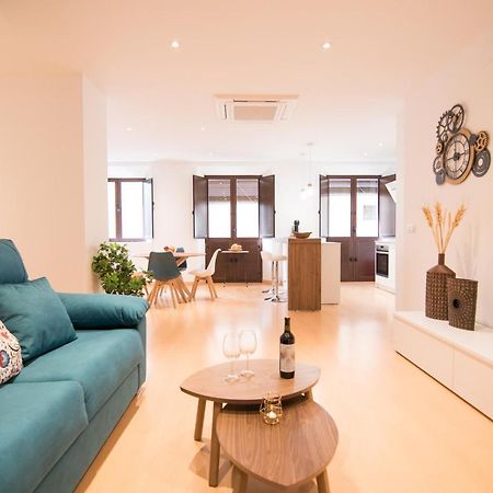 Tuguest Alhondiga Apartment Granada Luaran gambar