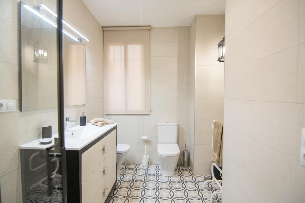 Tuguest Alhondiga Apartment Granada Luaran gambar